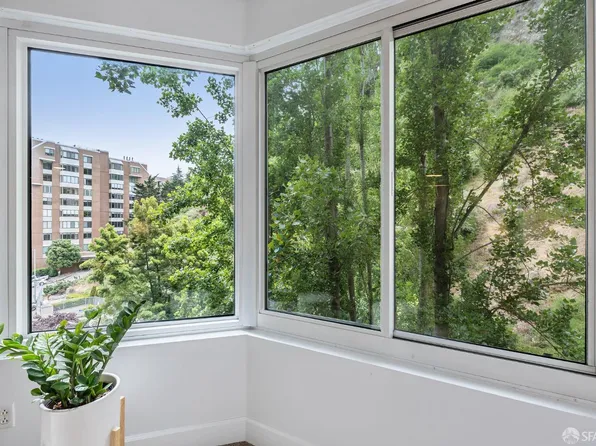 240 Lombard St APT 529, San Francisco, CA 94111