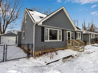 96 Green Ter, Depew, NY 14043