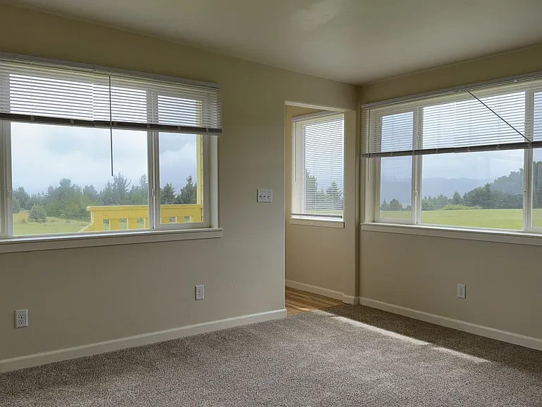 2421 Table Bluff Rd — Photo 52