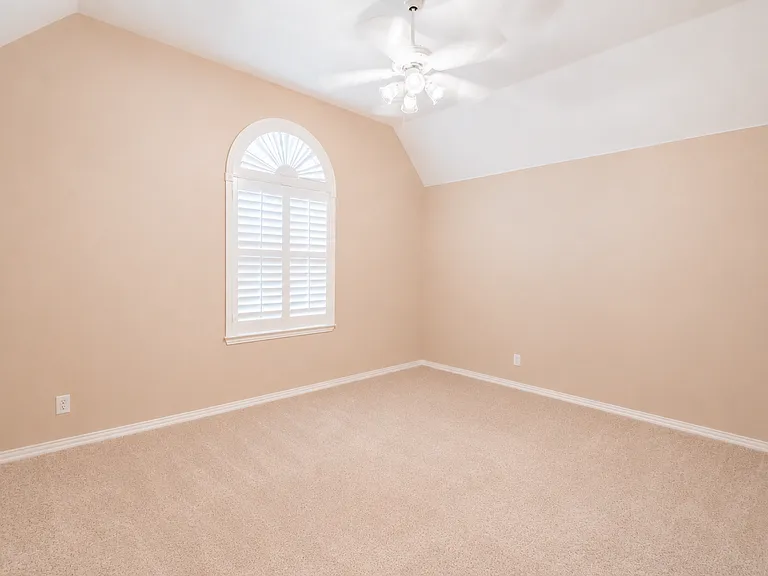 4453 Red Barn Dr — Photo 30