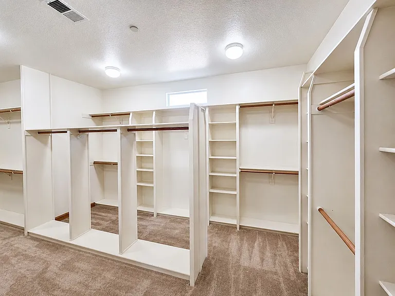 482 W Palm Dr — Photo 27