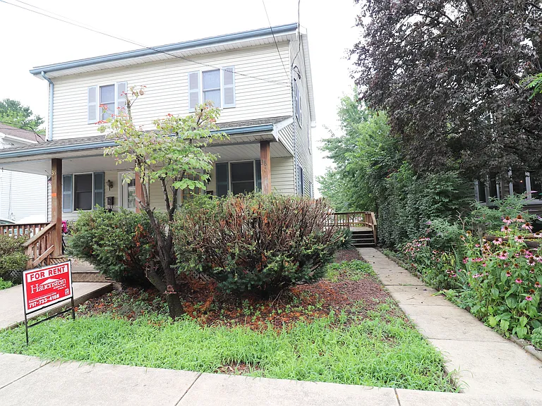38 N Charles St — Photo 20