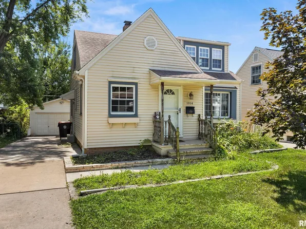 1014 E Richwoods Blvd, Peoria, IL 61603