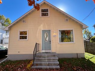 227 E Winnebago St, Appleton, WI 54911