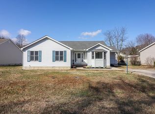 129 Whisperwood Ln, Rehoboth Beach, DE 19971