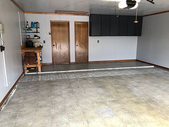 4th image of 7140 Birkshire Dr