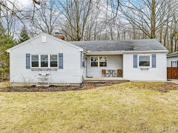 3184 Spence Rd, New Carlisle, OH 45344