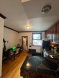 Rented by Apple Exclusive Realty Inc