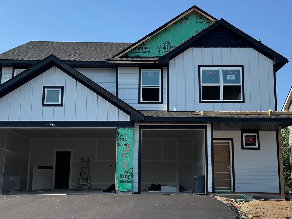 1st image of 2541 Green Ash Ave