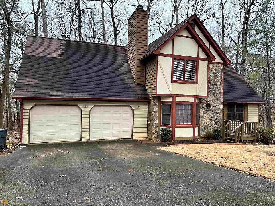 1st image of 1880 Oak Village Ln