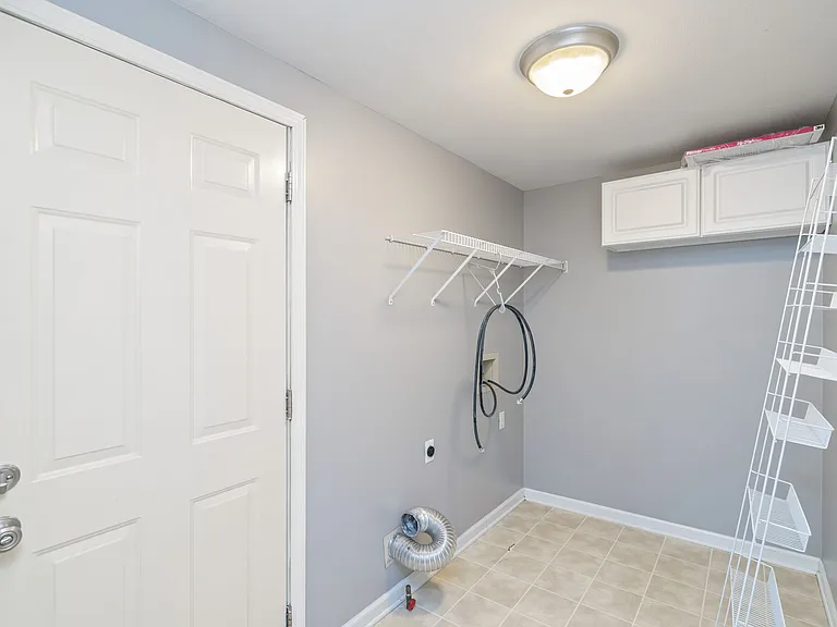 2761 Dee Peppers Dr — Photo 13