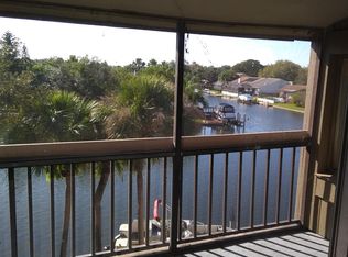 6319 Newtown Cir APT B4, Tampa, FL 33615