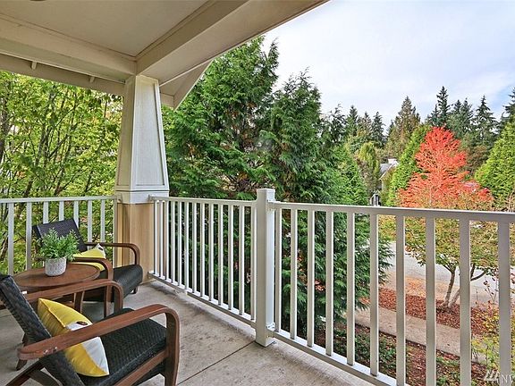 5th image of 22657 NE Alder Crest Dr Unit 202