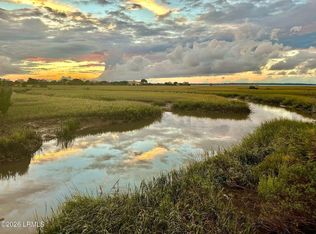 1 Cedar Reef F204 St, Saint Helena Island, SC 29920