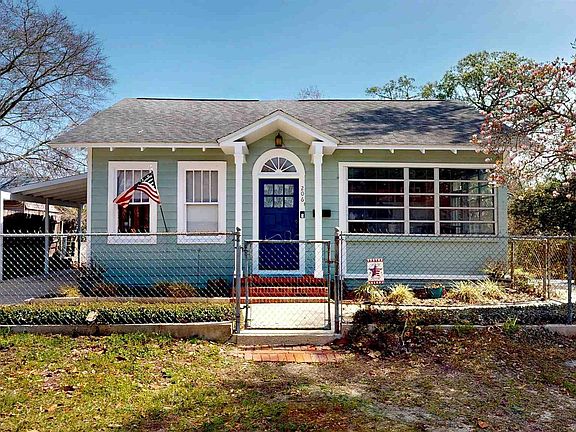 2nd image of 206 S Merritt St