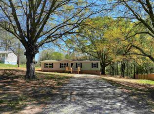 151 Peaceful Valley Rd, Spartanburg, SC 29307