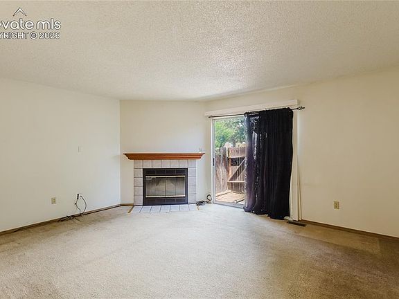 3rd image of 4268 Hunting Meadows Cir