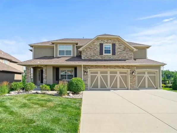 4609 NW Montebella Dr, Riverside, MO 64150