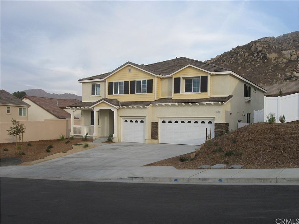 1st image of 15950 Sand Hills Ct