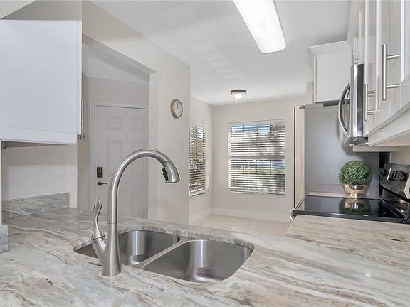 5th image of 5100 Burchette Rd Unit 801