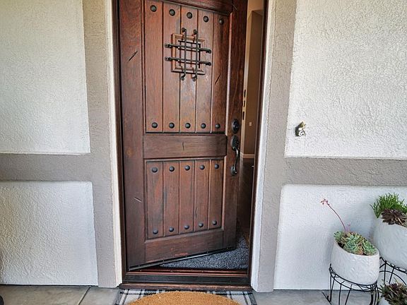 2nd image of 1547 Sierra Creek Dr