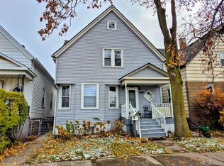 2214 Florian St, Hamtramck, MI 48212