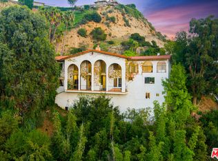 2299 Gloaming Way, Beverly Hills, CA 90210