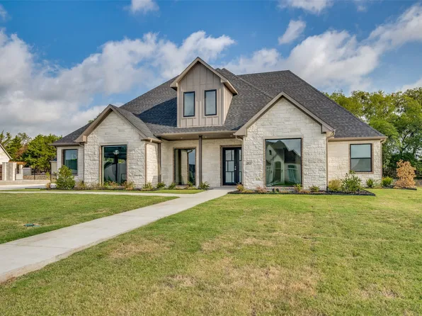 313 Renaissance Ln, Heath, TX 75032