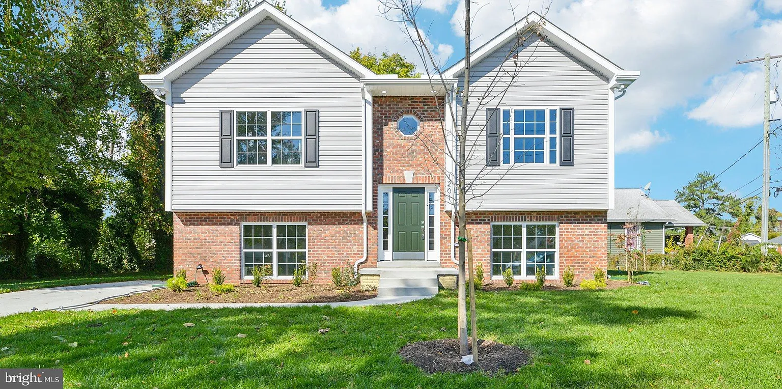 1201 Iago Ave photo 1