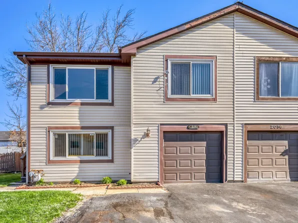 2058 Leeward Ln, Hanover Park, IL 60133