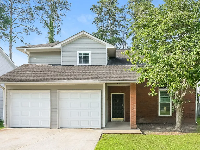 2104 Watercrest Cir — Photo 1