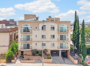 971 S Saint Andrews Pl APT 301, Los Angeles, CA 90019