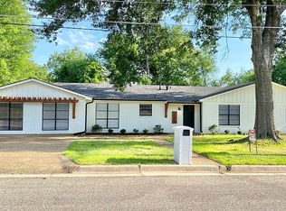 702 Beverly St, Longview, TX 75601