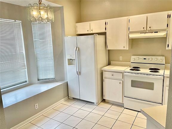 3rd image of 4322 Fincastle Ct #4322