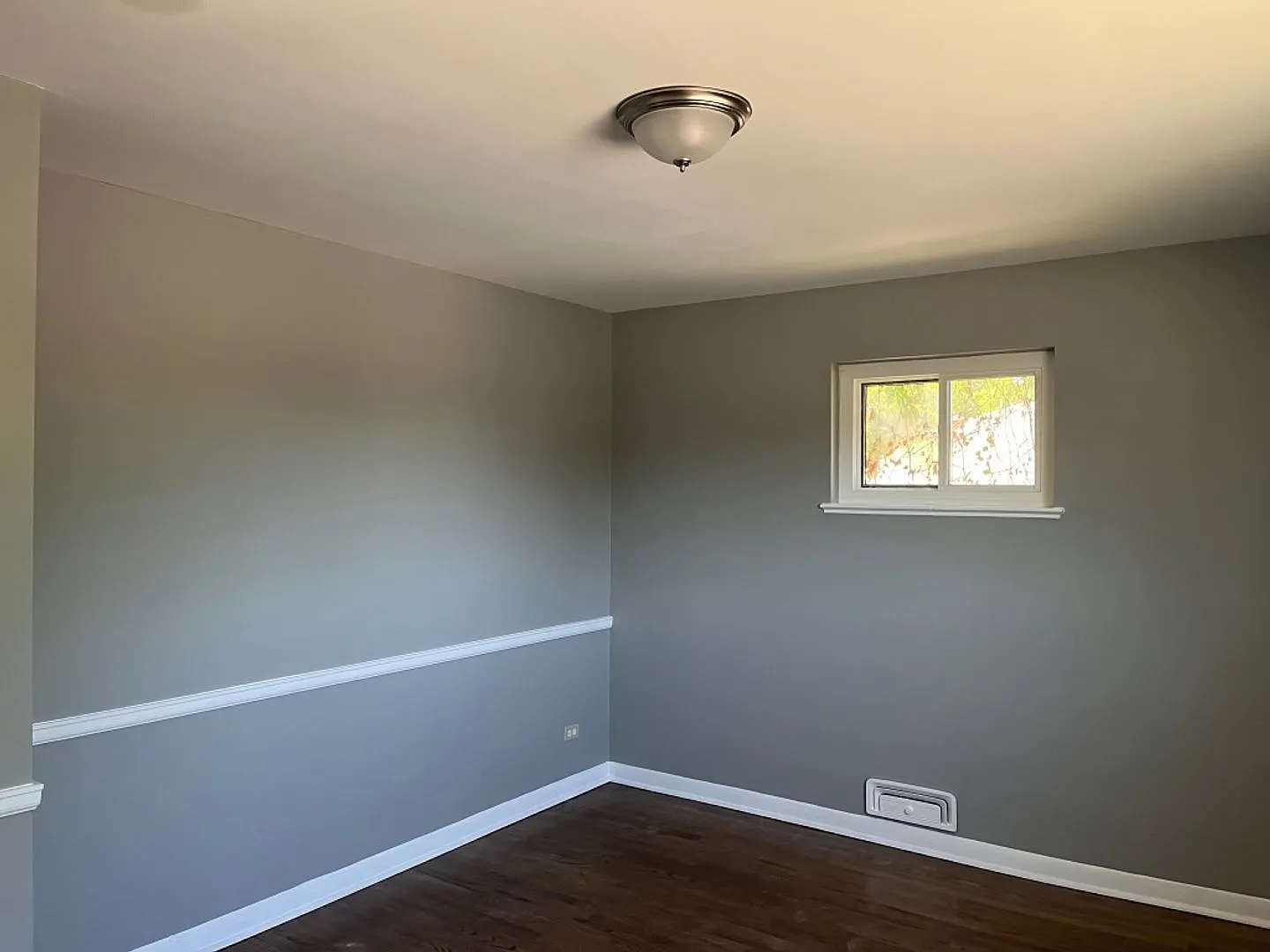 Remodeled 3 Bed 2 Bath Home In Marlee Neighborhood — Photo 4