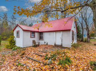 61 Heath Rd, Kennebunk, ME 04043