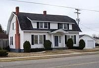 1st image of 116 E Lincoln St