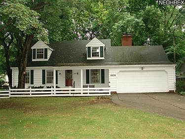 1st image of 4439 Martin Dr