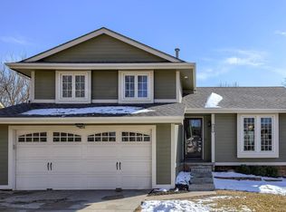 16511 Ehlers St, Omaha, NE 68135