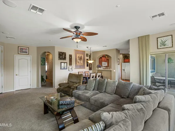 16525 E AVENUE OF THE FOUNTAINS Avenue #201, Fountain Hills, AZ 85268