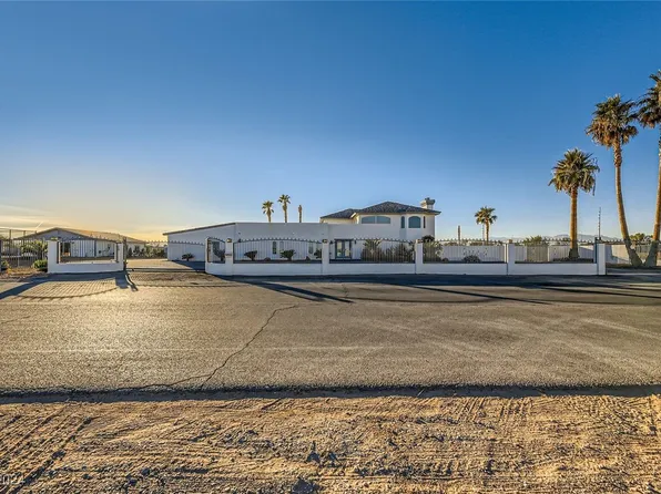 8465 Hinson St, Las Vegas, NV 89139