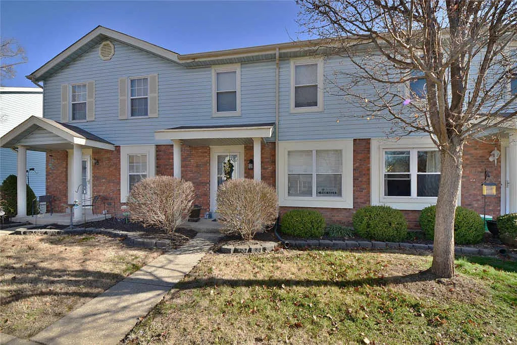 1316 Summergate Pkwy photo 1