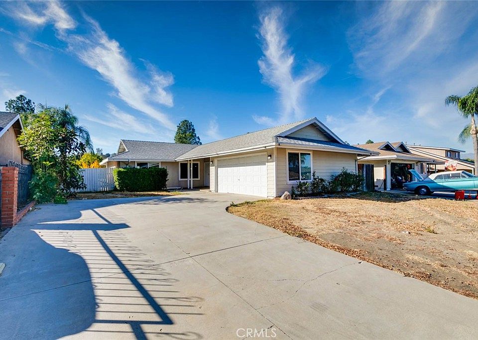 1st image of 15020 Ashwood Ln