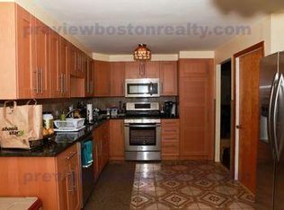 191 Kenrick St #220, Brighton, MA 02135
