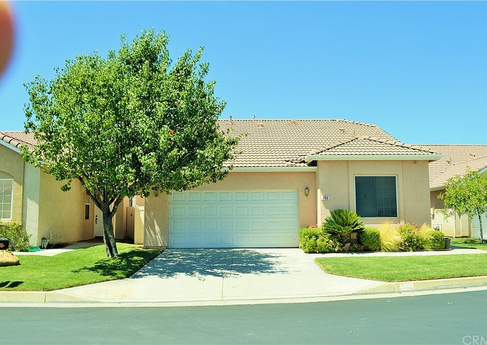 1st image of 743 Diamante Ct