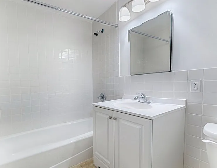 142 Court St #3 — Photo 5