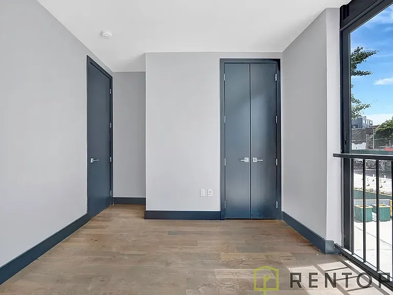 475 Grand St #4A — Photo 7