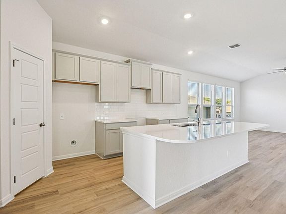 2nd image of 16257 Parish Pointe Ct