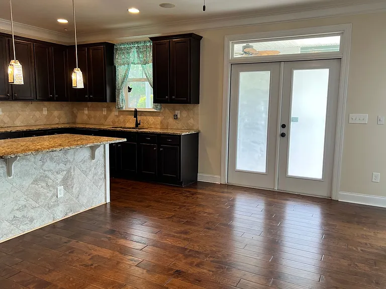 327 Clearwater Ln — Photo 17