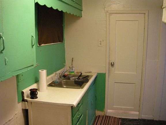 4th image of 748 N Luett Ave